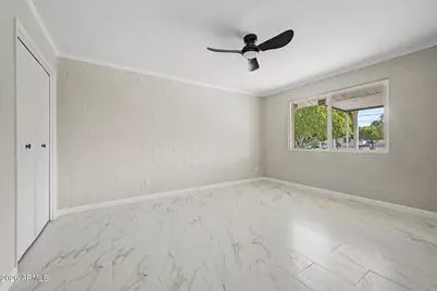 11033 N 105th Avenue, Sun City, AZ 85351 - Photo 11