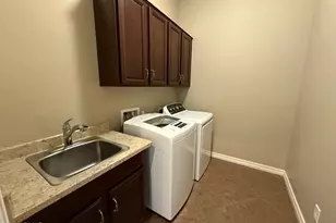 4045 S Camellia Dr, Chandler, AZ 85248 - Photo 9