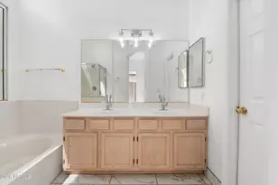 3251 W Ross Dr, Chandler, AZ 85226 - Photo 15