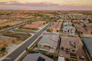 24926 N 175th Ln, Surprise, AZ 85387 - Photo 103