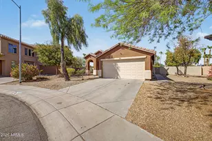 15142 W Smokey Dr, Surprise, AZ 85374 - Photo 9
