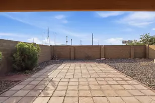 16940 N Briarwood Dr, Surprise, AZ 85378 - Photo 27
