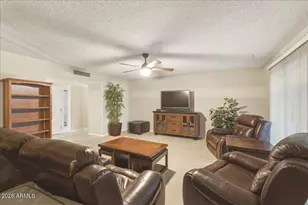 19021 N Signal Butte Cir, Sun City, AZ 85373 - Photo 7