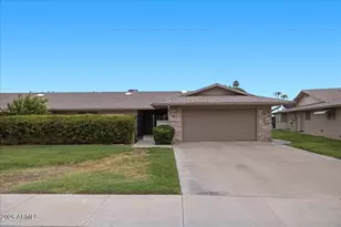 19021 N Signal Butte Cir, Sun City, AZ 85373 - Photo 1