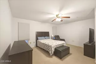 19021 N Signal Butte Cir, Sun City, AZ 85373 - Photo 17