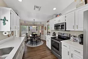 19516 N 88th Dr, Peoria, AZ 85382 - Photo 5
