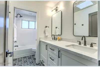 2044 E Smoketree Drive, Carefree, AZ 85377 - Photo 25