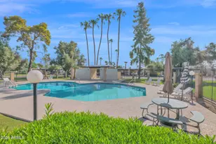 1732 E Alameda Dr, Tempe, AZ 85282 - Photo 25