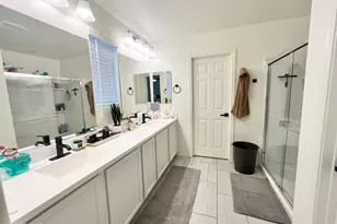 8835 W Fleetwood Ln, Glendale, AZ 85305 - Photo 33
