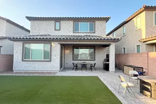 8835 W Fleetwood Ln, Glendale, AZ 85305 - Photo 7