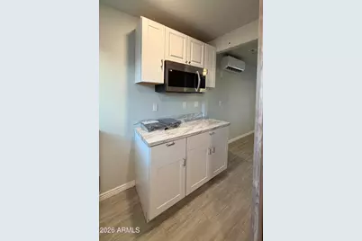 11329 W Duluth Ave Avenue #Studio, Youngtown, AZ 85363 - Photo 7