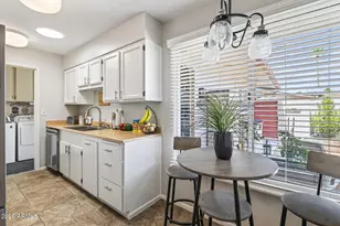 13367 W Desert Glen Dr, Sun City West, AZ 85375 - Photo 5
