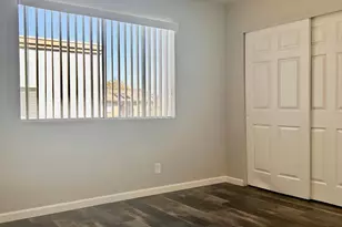 1553 W Mercer Ln, Phoenix, AZ 85029 - Photo 5