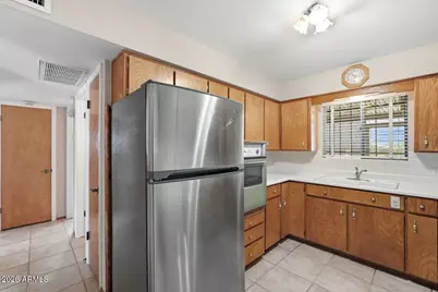 11354 N 114th Drive, Youngtown, AZ 85363 - Photo 7