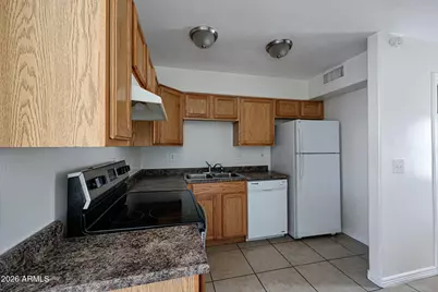 2614 E Monte Vista Road #1, Phoenix, AZ 85008 - Photo 3