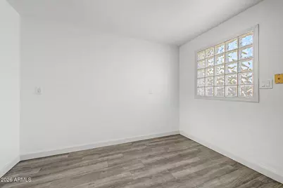 2902 W Northern Avenue, Phoenix, AZ 85051 - Photo 11