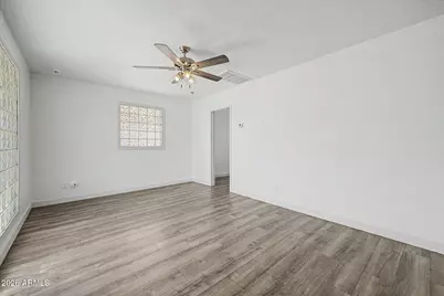 2902 W Northern Avenue, Phoenix, AZ 85051 - Photo 9