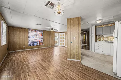 7300 N 51st Avenue #E190, Glendale, AZ 85301 - Photo 9