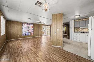 7300 N 51st Ave, Glendale, AZ 85301 - Photo 9