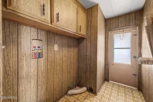 7300 N 51st Ave, Glendale, AZ 85301 - Photo 29
