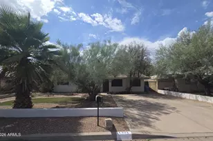 1301 E Sahuaro Dr, Phoenix, AZ 85020 - Photo 1