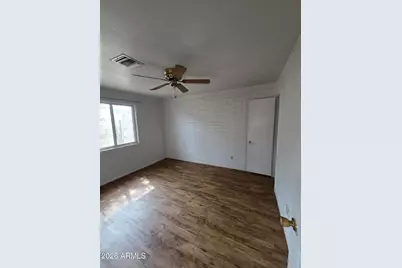 1301 E Sahuaro Drive, Phoenix, AZ 85020 - Photo 7