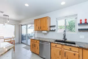 651 N Cobblestone St, Gilbert, AZ 85234 - Photo 9