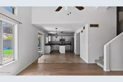3619 N 104th Drive, Avondale, AZ 85392 - Photo 9