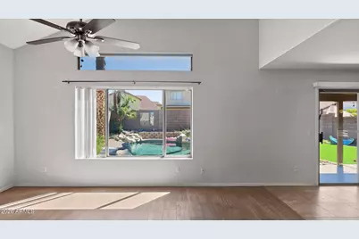 3619 N 104th Drive, Avondale, AZ 85392 - Photo 7