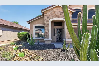 3619 N 104th Drive, Avondale, AZ 85392 - Photo 3