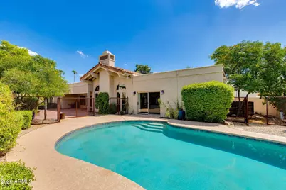 2412 E Solano Drive, Phoenix, AZ 85016 - Photo 13