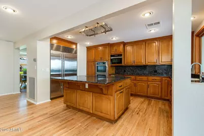 2412 E Solano Drive, Phoenix, AZ 85016 - Photo 5