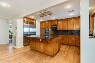 2412 E Solano Dr, Phoenix, AZ 85016 - Photo 5