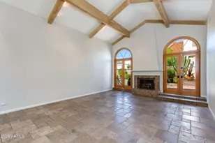2412 E Solano Dr, Phoenix, AZ 85016 - Photo 3