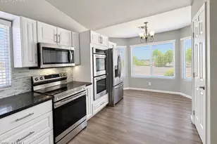 8520 W Palm Ln, Phoenix, AZ 85037 - Photo 7