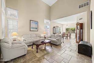 1522 E Beacon Dr, Gilbert, AZ 85234 - Photo 15