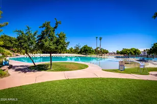 1522 E Beacon Dr, Gilbert, AZ 85234 - Photo 39