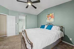 1522 E Beacon Dr, Gilbert, AZ 85234 - Photo 17