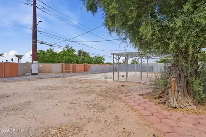 218 N Washington Street, Chandler, AZ 85225 - Photo 39