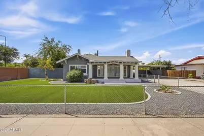 218 N Washington Street, Chandler, AZ 85225 - Photo 1