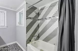 218 N Washington St, Chandler, AZ 85225 - Photo 15
