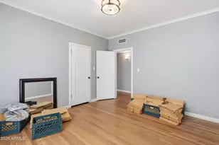 218 N Washington St, Chandler, AZ 85225 - Photo 17