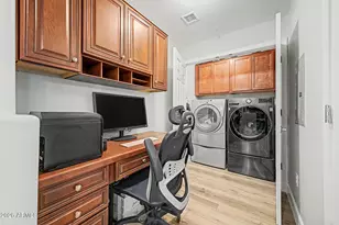5350 E Deer Valley Dr, Phoenix, AZ 85054 - Photo 25