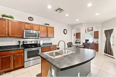41307 W Laramie Road, Maricopa, AZ 85138 - Photo 11