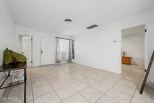 9020 W Highland Ave, Phoenix, AZ 85037 - Photo 9