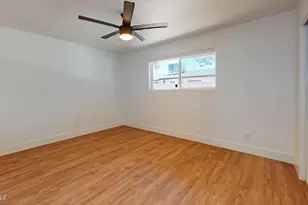 3942 E Earll Dr, Phoenix, AZ 85018 - Photo 17