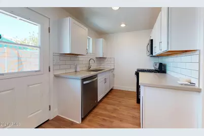 3942 E Earll Drive # 1, Phoenix, AZ 85018 - Photo 11