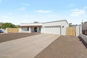 10212 S 44th Way, Phoenix, AZ 85044 - Photo 3