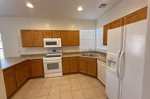 8858 W Hilton Ave, Tolleson, AZ 85353 - Photo 7