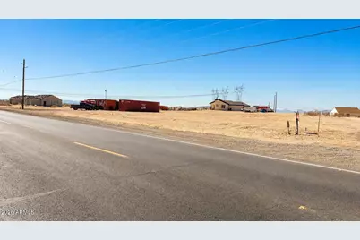 35563 W Salome Highway #2, Tonopah, AZ 85354 - Photo 3